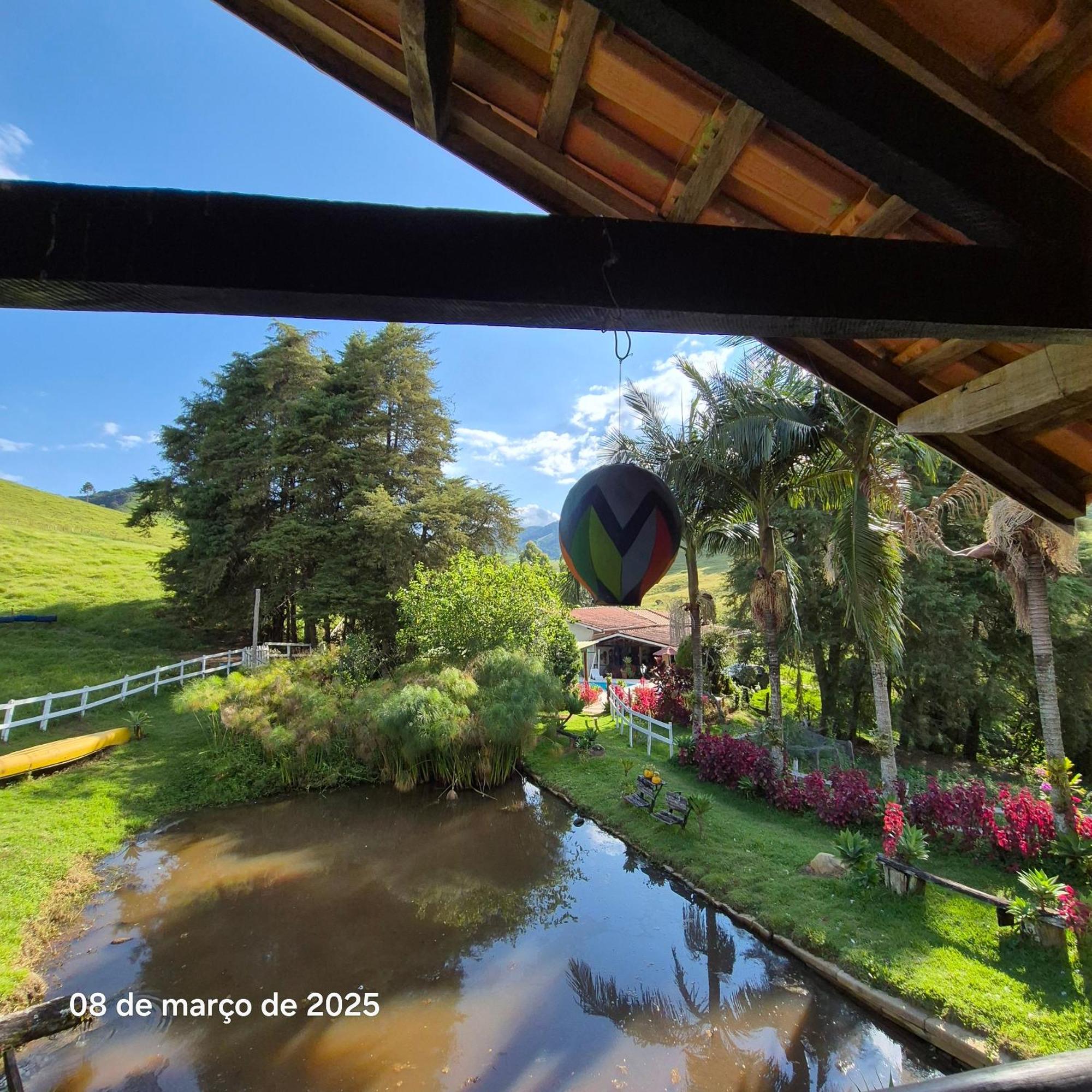 Pousada Vale Monte Azul Santo Antônio do Pinhal Esterno foto